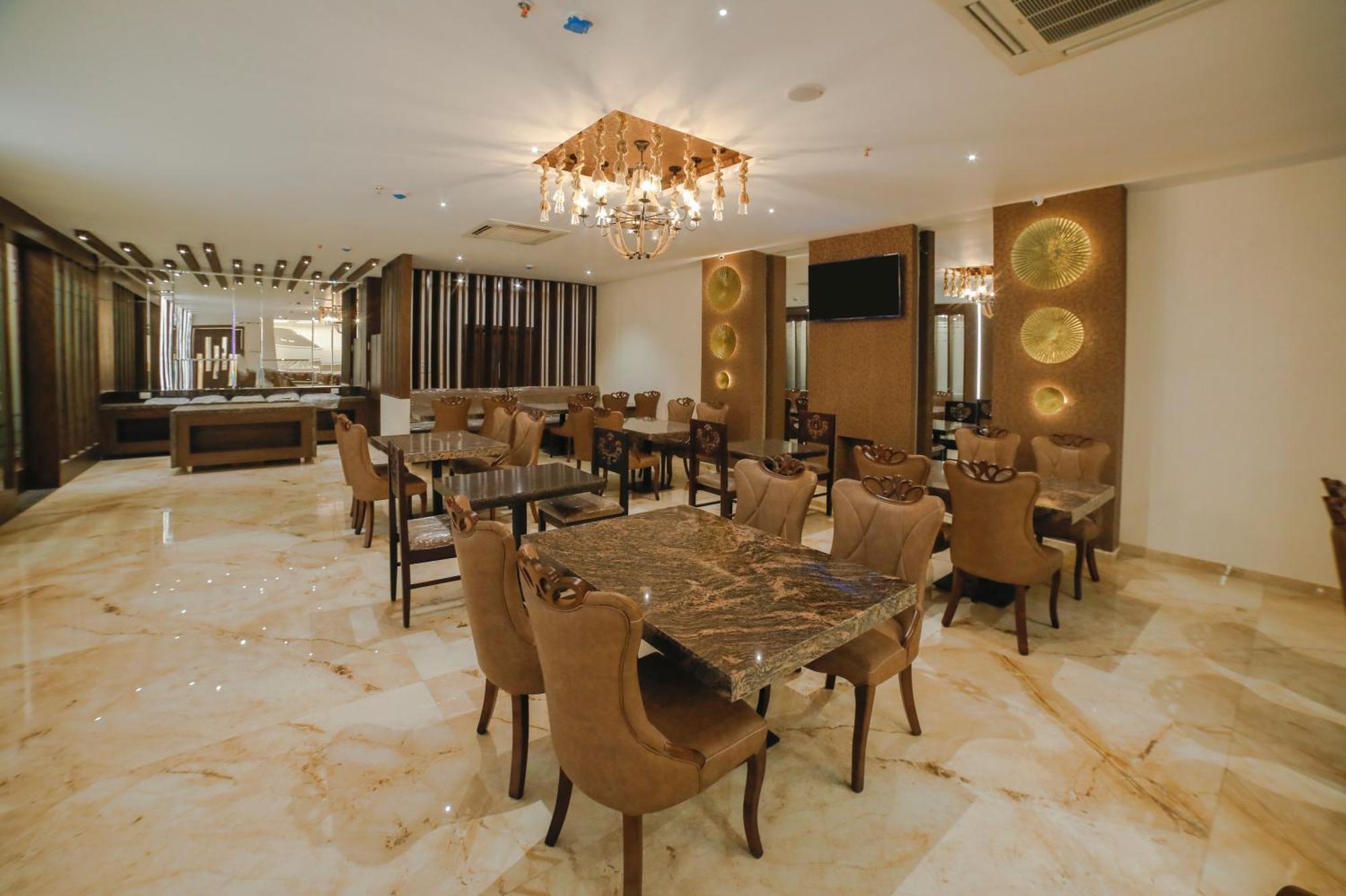 Hotel Annapurna De Royal Guntūr 外观 照片